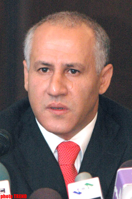 Министр труда Азербайджана: Россия имеет большие потребности в трудовых ресурсах